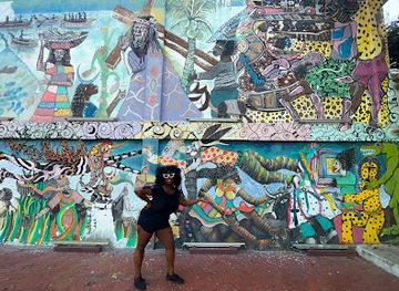 panama/guna-yala/attraction/colorful-mural