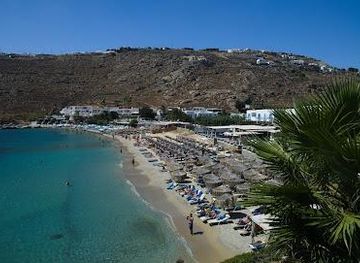 greece/mykonos/attraction/psarou-beach