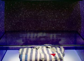 netherlands/eindhoven/attraction/nationaal-monument-kamp-vught