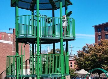 new-hampshire/seacoast-region/attraction/henry-law-park