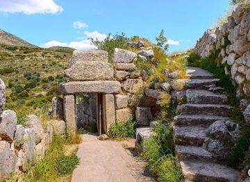 greece/north-aegean/attraction/grave-circle-a