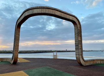 portugal/aveiro/attraction/cais-do-sal