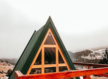 bosnia-and-herzegovina/herzegovina-neretva-canton/attraction/bivak-divova-kuca