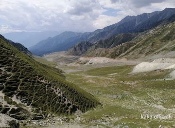 pakistan/swat/attraction/beshai-meadows