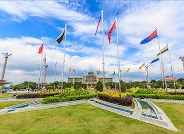 malaysia/kuala-lumpur/attraction/putra-square