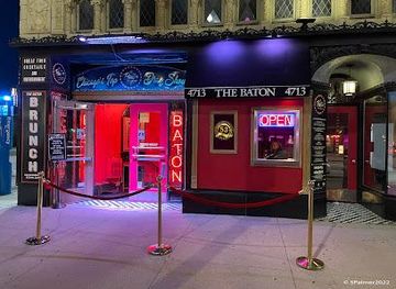 illinois/berwyn/attraction/the-baton-show-lounge