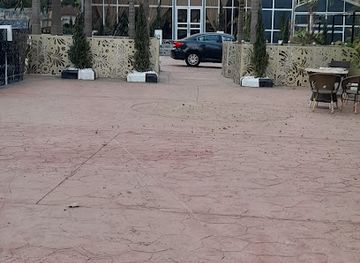 nigeria/abuja/attraction/habitat-point-garden