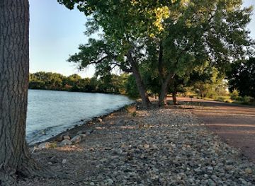 south-dakota/angostura-recreation-area/attraction/walker-s-point-state-recreation-area