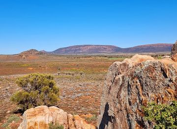 australia/flinders-ranges/attraction/castle-rock-lookout