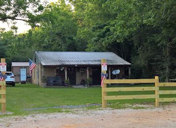 alabama/tombigbee-river/attraction/dovetail-grove-rv-park