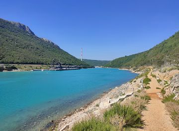croatia/istria/attraction/plomin-luka-promenade
