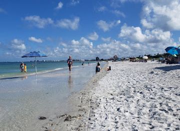 florida/st-petersburg-beach/attraction/21st-ave-beach-access