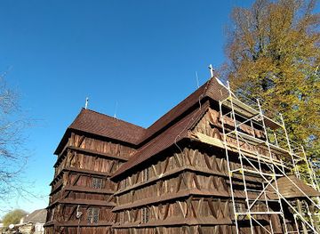 slovakia/banska-bystrica-region/attraction/articular-wooden-church-in-hronsek-unesco