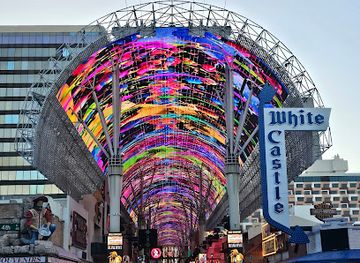 nevada/las-vegas/attraction/historic-downtown-las-vegas