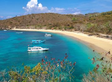 indonesia/west-nusa-tenggara/attraction/manja-hills