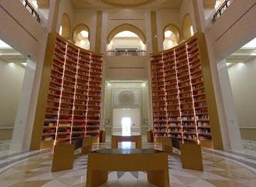 united-arab-emirates/abu-dhabi/attraction/qasr-alwatan-library