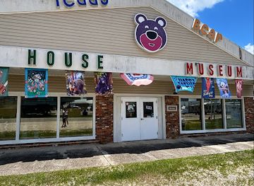 mississippi/the-pine-belt/attraction/teddy-bear-house-museum