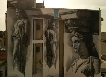 Καρυάτιδες που Κλαίνε
