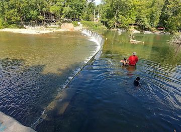 missouri/ozarks/attraction/finley-river-park