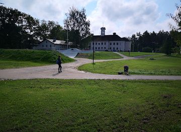 estonia/viljandimaa/attraction/elva-central-square