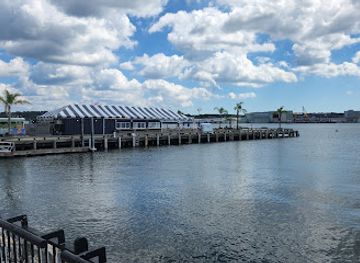 connecticut/new-london-county/attraction/new-london-waterfront-park