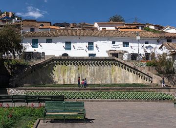 peru/south-coast/attraction/plaza-san-blas