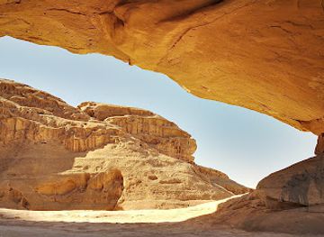 jordan/wadi-rum/attraction/jebel-kharaz