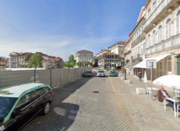 portugal/chaves/attraction/largo-do-arrabalde