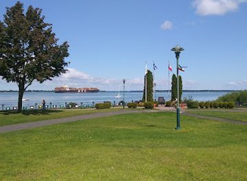canada/lanaudiere/attraction/regard-sur-le-fleuve-park