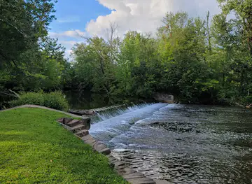 Benton Spillway ‒ River Preserve County Park