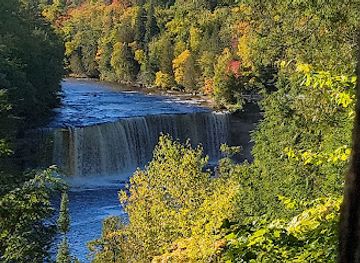 Tahquamenon Falls State Park
