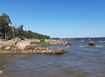 finland/kymenlaakso/attraction/aijanniemi-beach