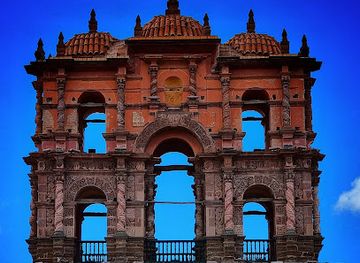 bolivia/potosi/attraction/torre-de-la-compania-de-jesus