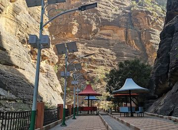 saudi-arabia/asir/attraction/wadi-lajb