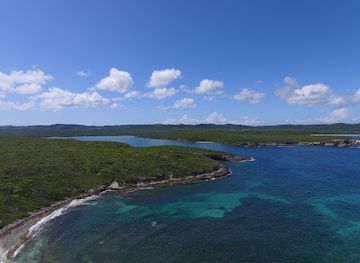 puerto-rico/culebra-island/attraction/puerto-ferro-lighthouse