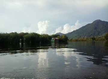 indonesia/west-kalimantan/attraction/danau-sentarum