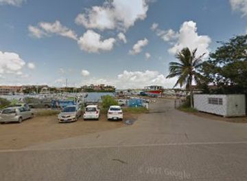 curacao/caracas-bay/attraction/provider-fishing-boat