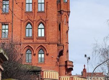 poland/szczecin/attraction/tobruk-square