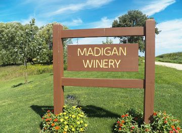 iowa/driftless-area/attraction/madigan-winery