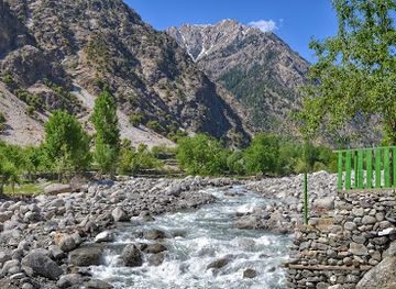 pakistan/kalash-valley/attraction/bumburet