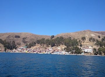 bolivia/lake-titicaca-basin/attraction/strait-of-tiquina