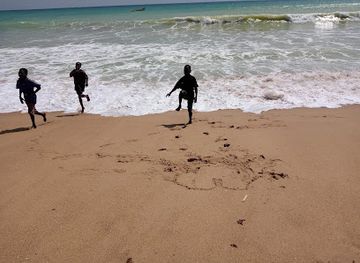 togo/agbodrafo/attraction/village-de-pecheur-aneho