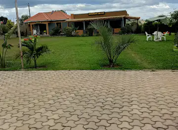 Roosty's Gardens & Restaurant