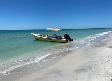 florida/captiva-island/attraction/captain-brian-on-the-water-guided-boat-eco-tours