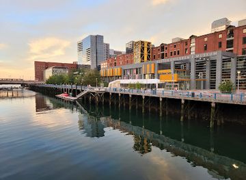 massachusetts/south-shore/attraction/boston-waterfront
