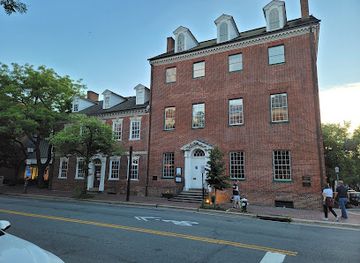 virginia/northern-virginia/attraction/gadsby-s-tavern-museum