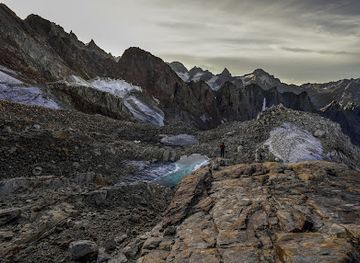 india/valley-of-flowers-national-park/attraction/shiv-sarovar
