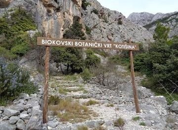 croatia/hvar/attraction/botanical-garden