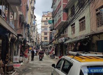 nepal/patan/attraction/thamel-marg