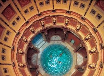 france/strasbourg/attraction/friedrichsbad-baden-baden